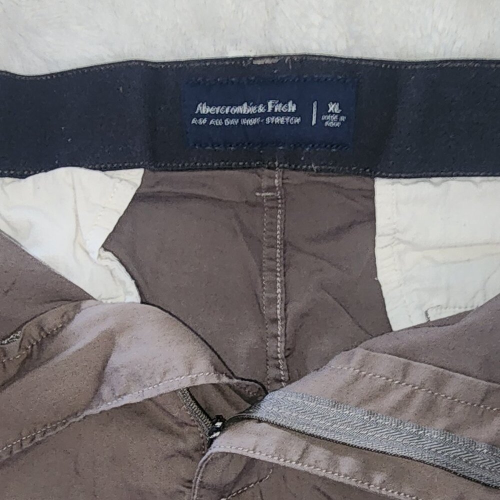 Abercrombie & Fitch A&F Athletic Fit All-Day Short - Picture 2 of 4